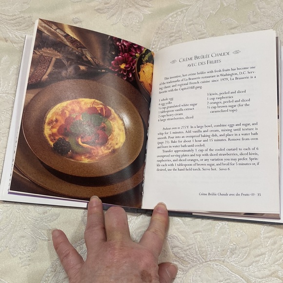 Cookbook: Elegantly Easy Creme Brulée & Other Custard Desserts - Picture 5 of 7